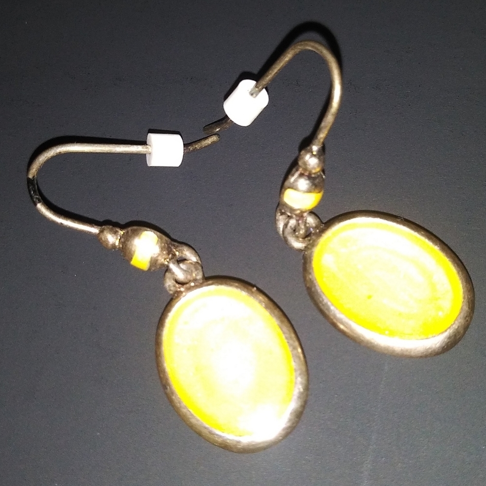 Earings